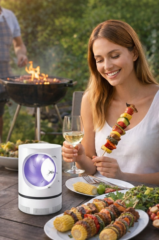 Lámpara LED Atrapa Mosquitos - Disfruta tus comidas sin mosquitos